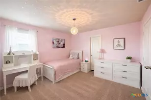 477 Centinela St, New Braunfels, TX 78130 - Photo 15