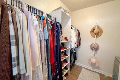 477 Centinela Street, New Braunfels, TX 78130 - Photo 11