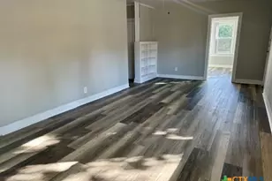 607 Park St, Gatesville, TX 76528 - Photo 3