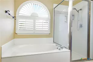 9723 Dahlia, Helotes, TX 78023 - Photo 29