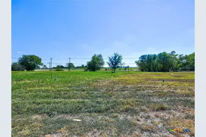 205 E Avenue G, Jarrell, TX 76537 - Photo 21