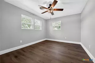 104 East Ave, Florence, TX 76527 - Photo 15