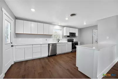 104 East Avenue, Florence, TX 76527 - Photo 9