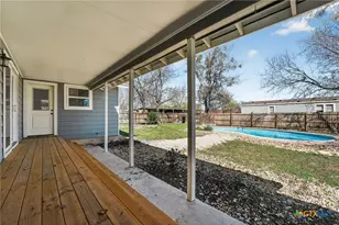 104 East Ave, Florence, TX 76527 - Photo 17