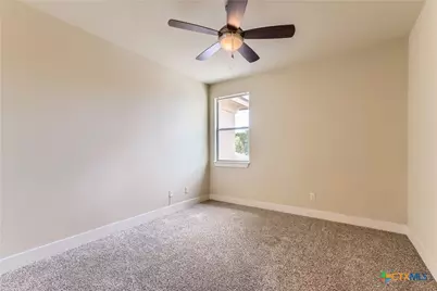 462 Stagecoach Trail, San Marcos, TX 78666 - Photo 17