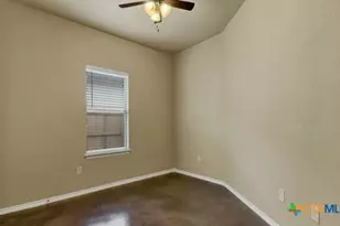 1509 Lucille, Seguin, TX 78155 - Photo 9