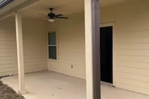 1509 Lucille, Seguin, TX 78155 - Photo 11