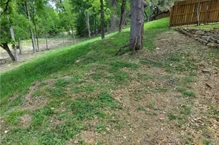 309 N 10th St, Gatesville, TX 76528 - Photo 35