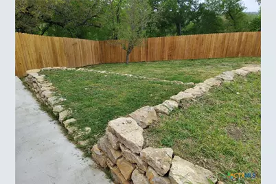 309 N 10th Street, Gatesville, TX 76528 - Photo 31