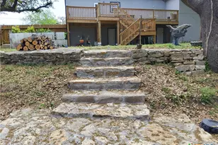 309 N 10th St, Gatesville, TX 76528 - Photo 33