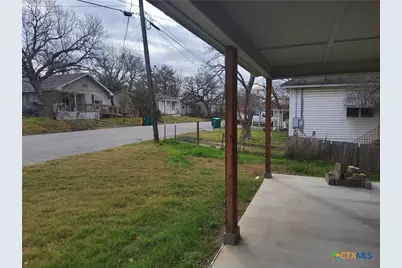 309 N 10th Street, Gatesville, TX 76528 - Photo 31