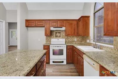 3900 Fox Ridge Road, Lorena, TX 76655 - Photo 9