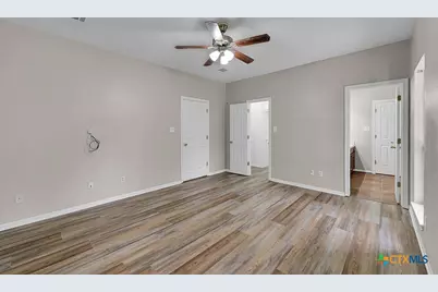 3900 Fox Ridge Road, Lorena, TX 76655 - Photo 15