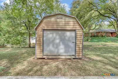 3900 Fox Ridge Road, Lorena, TX 76655 - Photo 31