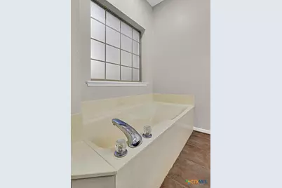 3900 Fox Ridge Road, Lorena, TX 76655 - Photo 17