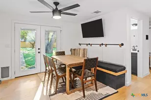 301 W Briarway Dr, Granite Shoals, TX 78654 - Photo 35