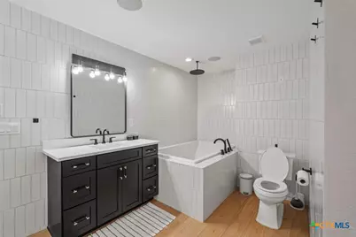 301 W Briarway Drive, Granite Shoals, TX 78654 - Photo 15