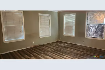 604 Davis Street, Edna, TX 77957 - Photo 11