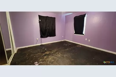 604 Davis Street, Edna, TX 77957 - Photo 21