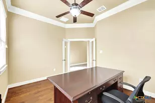 509 Moonlight Cir, New Braunfels, TX 78132 - Photo 3