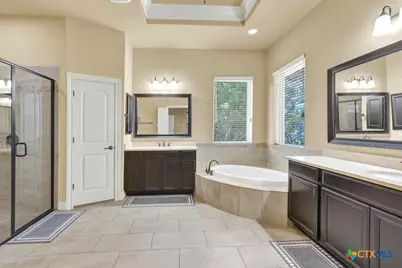 509 Moonlight Circle, New Braunfels, TX 78132 - Photo 17