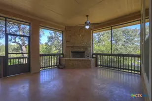 509 Moonlight Cir, New Braunfels, TX 78132 - Photo 35