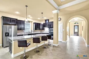 509 Moonlight Cir, New Braunfels, TX 78132 - Photo 9