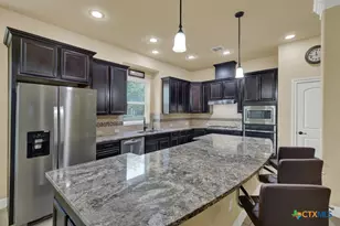 509 Moonlight Cir, New Braunfels, TX 78132 - Photo 19