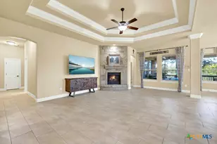 509 Moonlight Cir, New Braunfels, TX 78132 - Photo 1