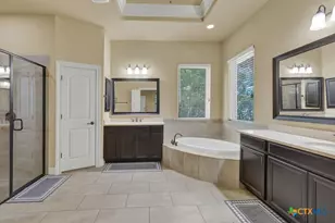 509 Moonlight Cir, New Braunfels, TX 78132 - Photo 23