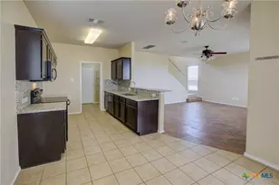 525 Tom Kemp Dr, New Braunfels, TX 78130 - Photo 11