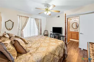 619 Strings Dr, San Antonio, TX 78216 - Photo 23