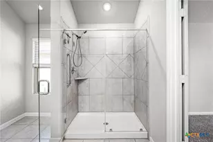 1117 Amber Lk, Seguin, TX 78155 - Photo 13