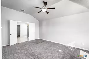 1117 Amber Lk, Seguin, TX 78155 - Photo 7