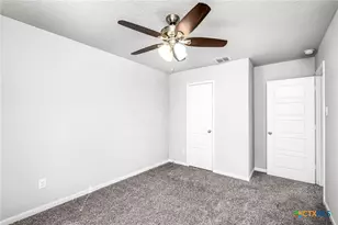 1117 Amber Lk, Seguin, TX 78155 - Photo 21