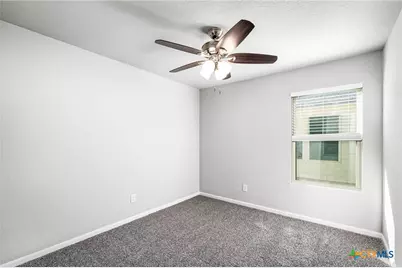 1117 Amber Lake, Seguin, TX 78155 - Photo 23