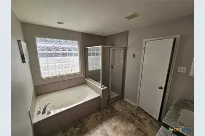 5115 Meridian Farm, San Antonio, TX 78244 - Photo 17