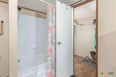 2105 Fm 1104, Kingsbury, TX 78638 - Photo 17