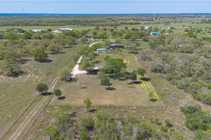 2105 FM1104, Kingsbury, TX 78638 - Photo 31