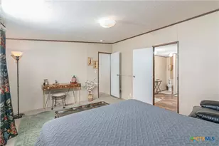 2105 FM1104, Kingsbury, TX 78638 - Photo 15