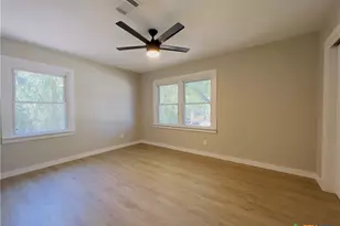 105 Nauert St, Copperas Cove, TX 76522 - Photo 7