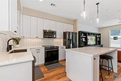 1208 N Academy Avenue #3201, New Braunfels, TX 78130 - Photo 23