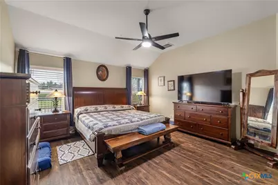 101 Sandstone Court, Victoria, TX 77904 - Photo 13