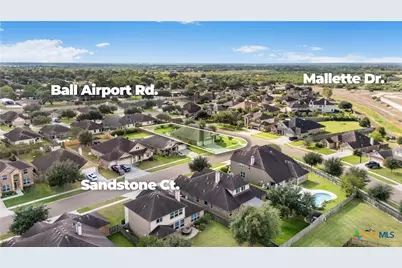 101 Sandstone Court, Victoria, TX 77904 - Photo 35