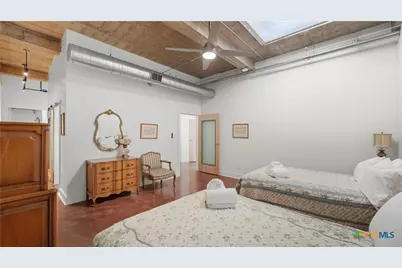 222 Losoya #202, San Antonio, TX 78205 - Photo 33