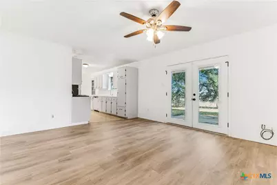 1603 E Robertson Avenue, Copperas Cove, TX 76522 - Photo 3