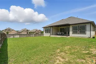 1606 Folk Victorian, New Braunfels, TX 78132 - Photo 9