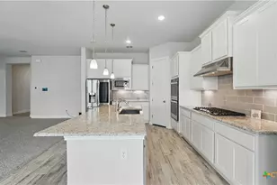 1606 Folk Victorian, New Braunfels, TX 78132 - Photo 19