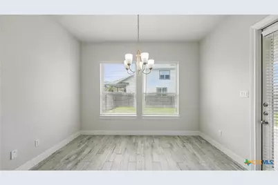 1606 Folk Victorian, New Braunfels, TX 78132 - Photo 23