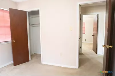 1005 Campbell Street, Lampasas, TX 76550 - Photo 13